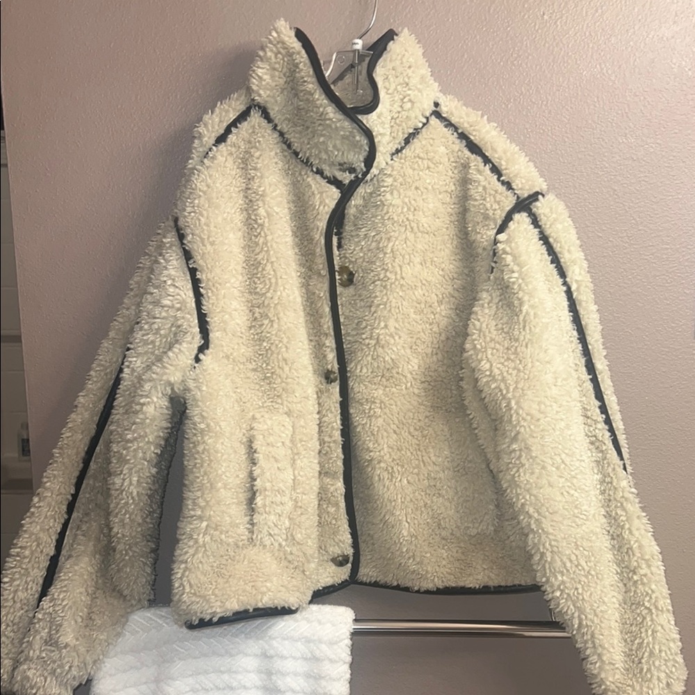 Cozy Cream Sherpa Jacket